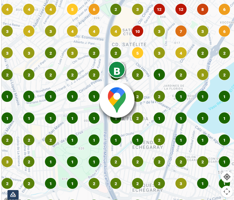 Grid local (verde): visibilidad alta en el área objetivo